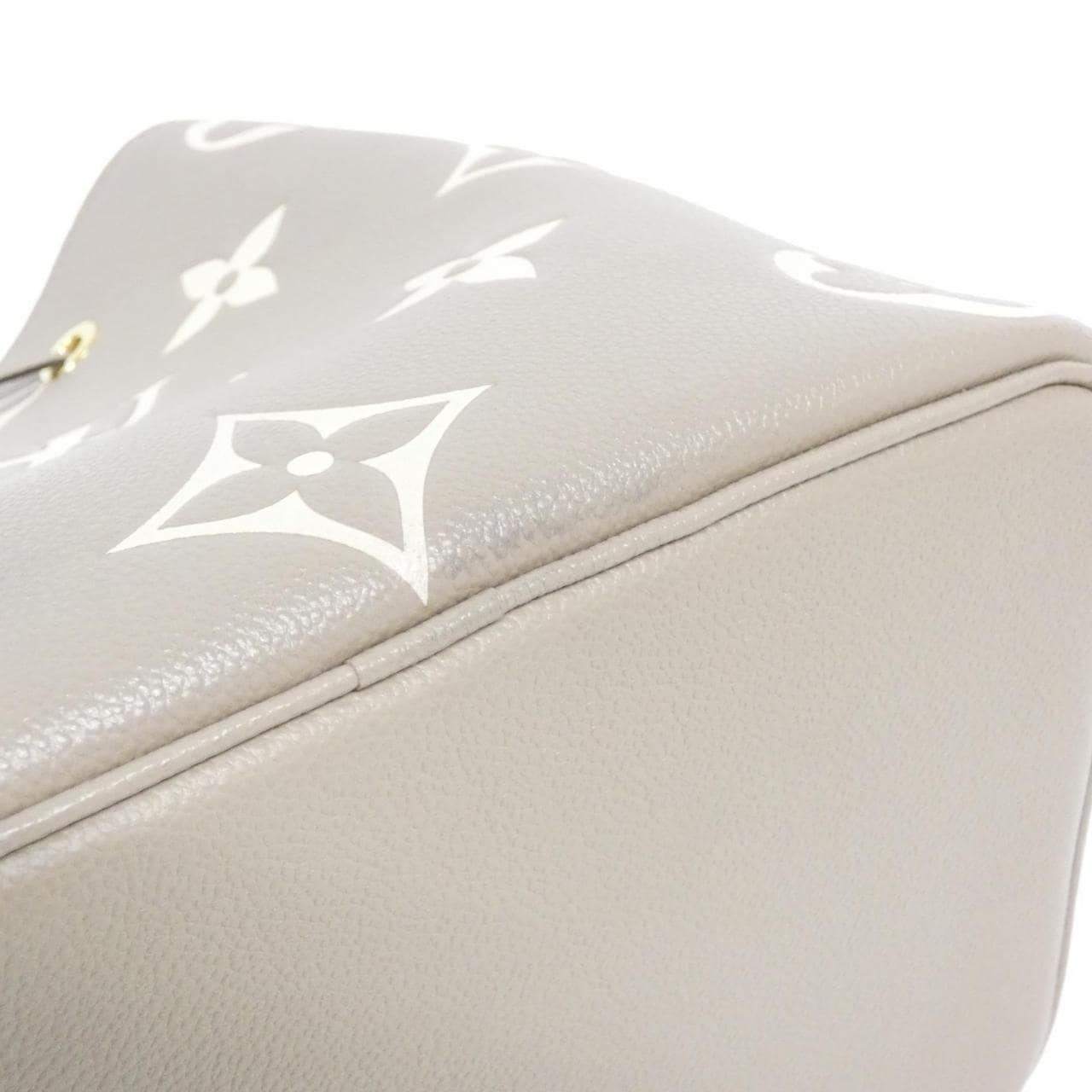 ルイヴィトン バイカラー モノグラム アンプラント ネオ ノエ MM M45555 ショルダーバッグ