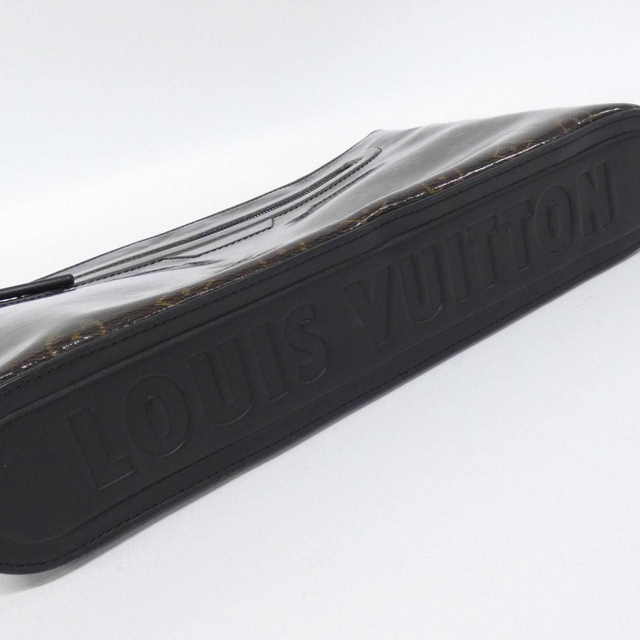 ルイヴィトン モノグラム グレーズ ポシェット コスモス M63271 バッグ