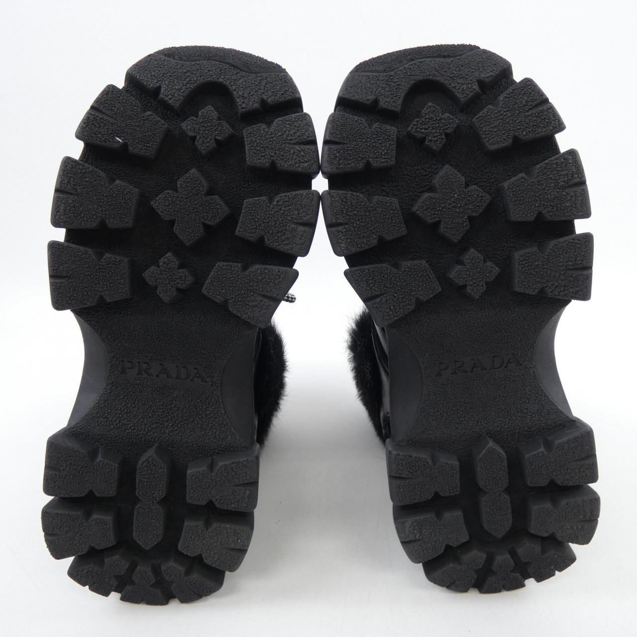 プラダ PRADA 8830 8104 ブーツ