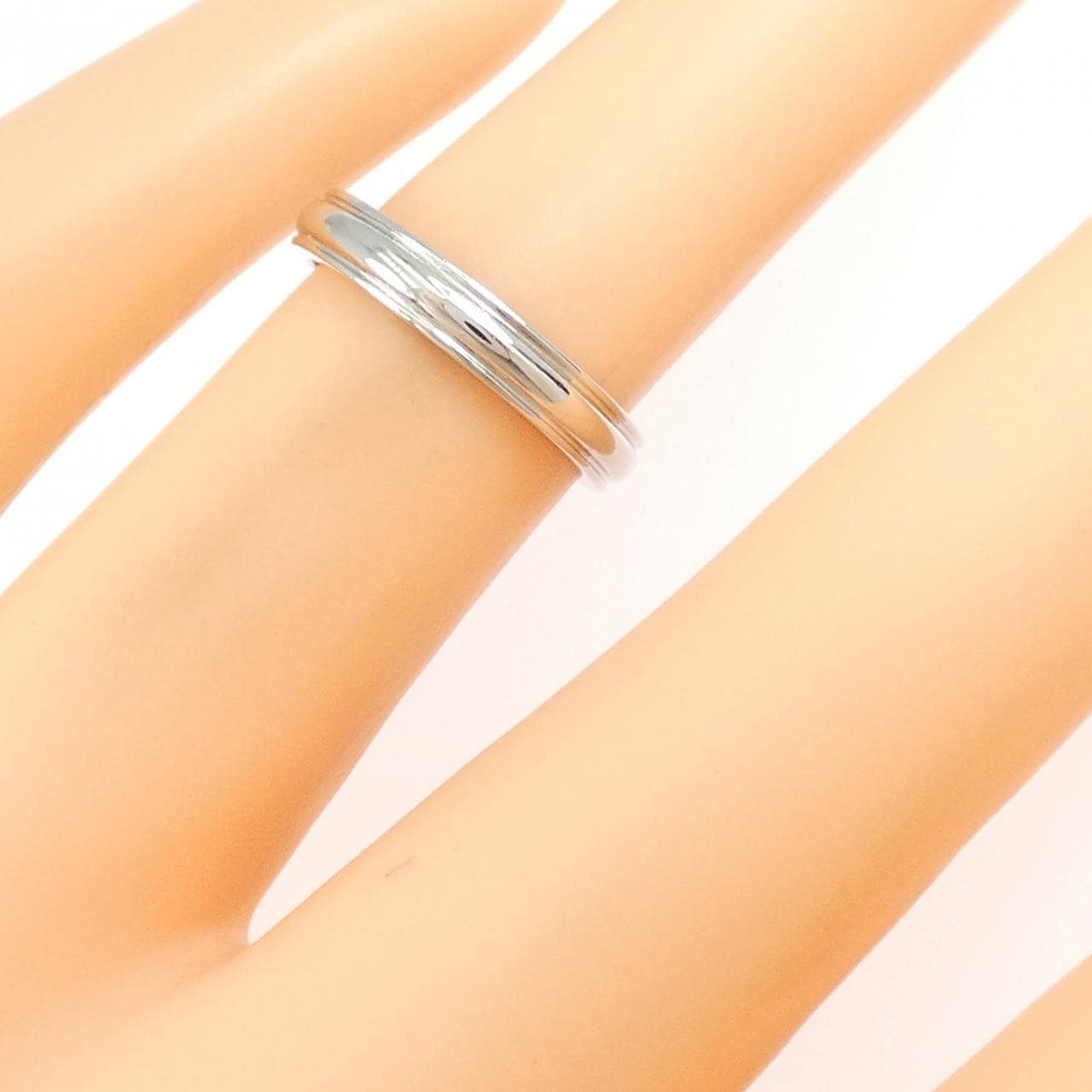 ブシュロン PT950 リング