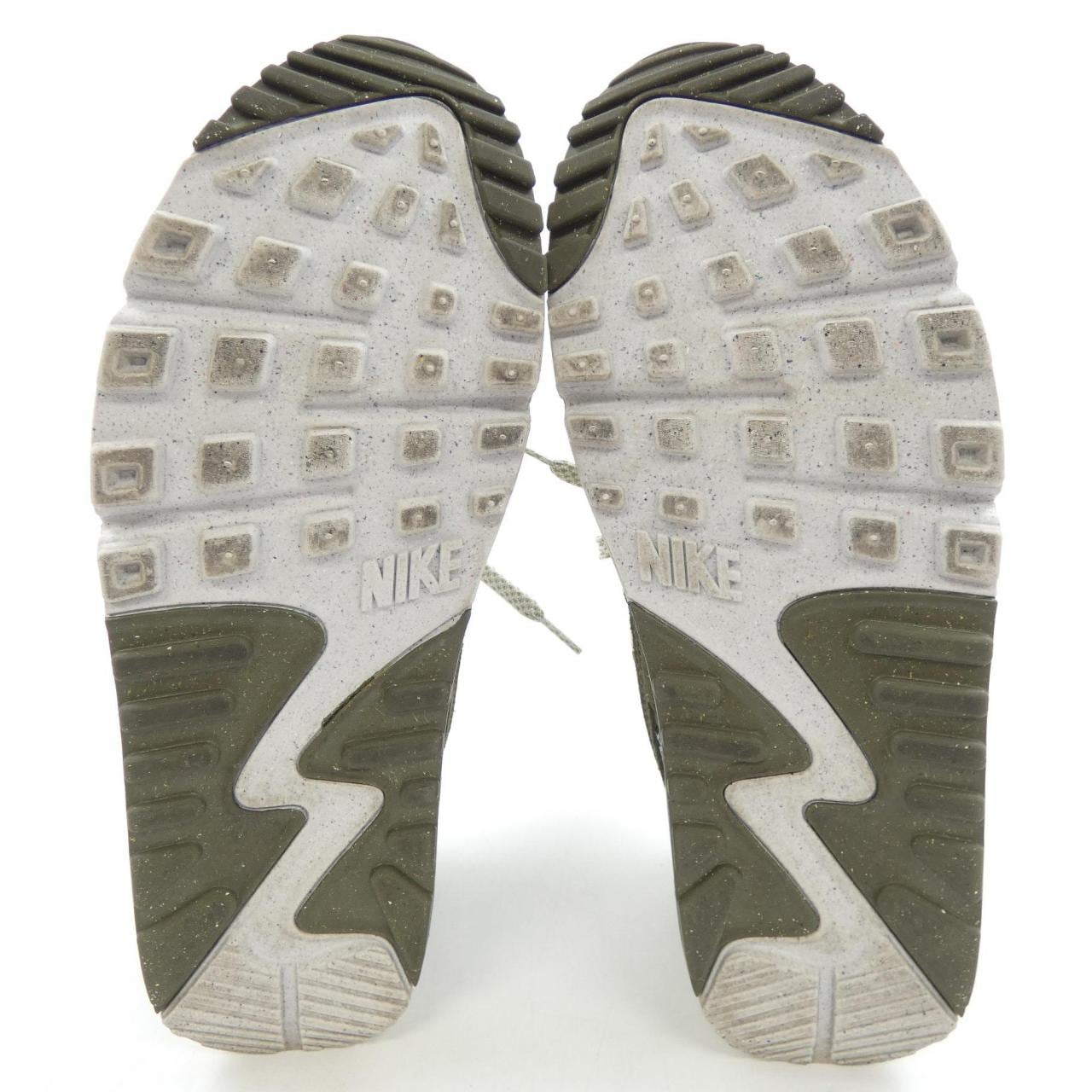 ナイキ NIKE スニーカー