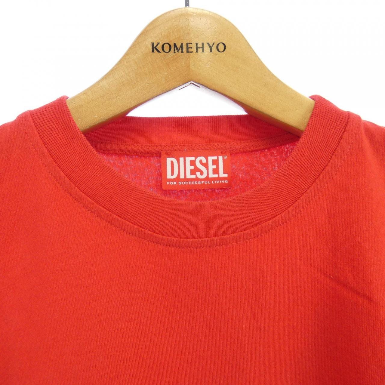 ディーゼル DIESEL Tシャツ