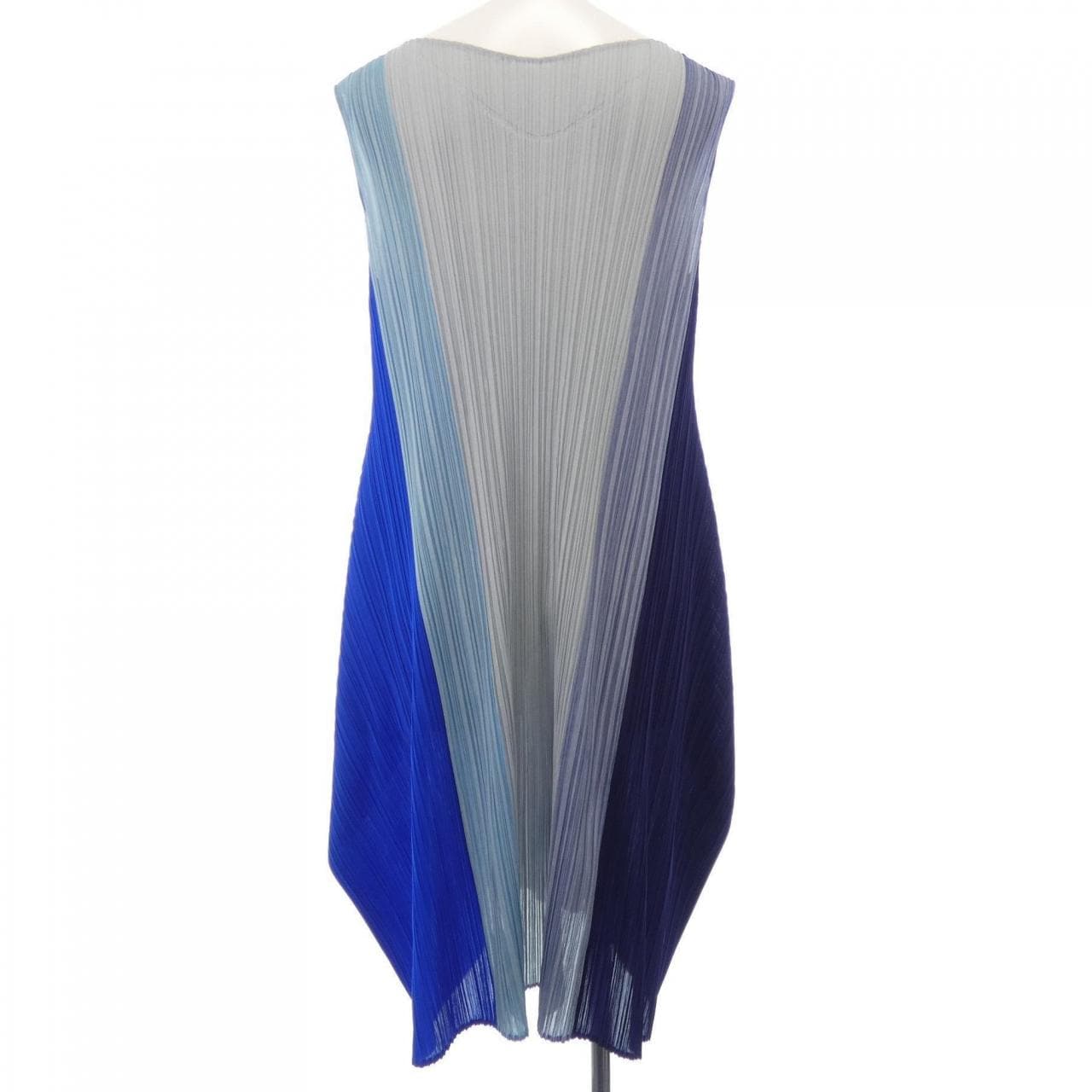 百褶PLEATS PLEASE束腰衫
