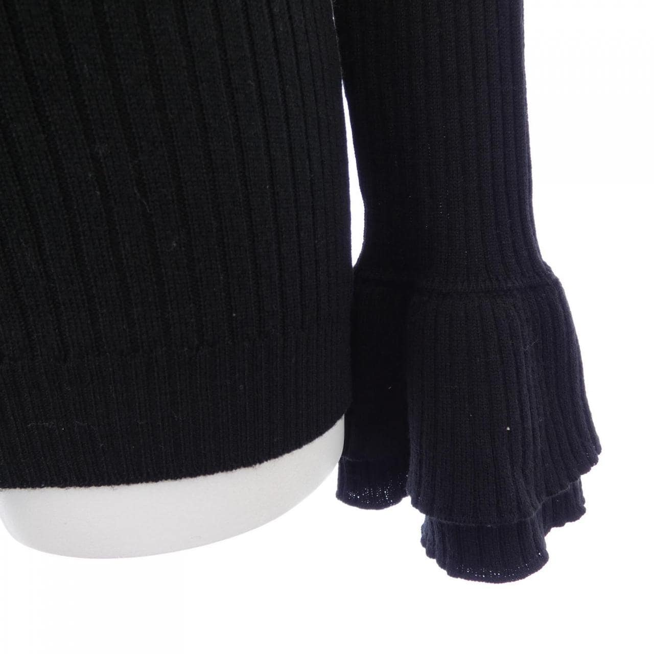 ブティックモスキーノ BOUTIQUE MOSCHINO ニット