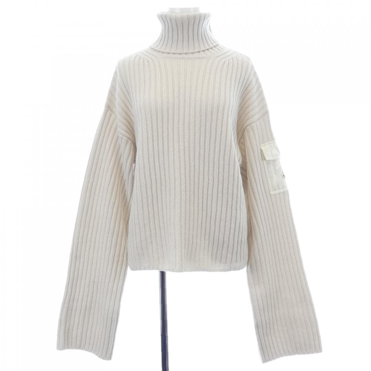 モンクレール MONCLER H20939F00017 ニット