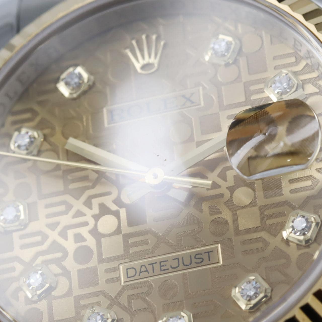 ROLEX Datejust 116233G SSxYG Automatic V number
