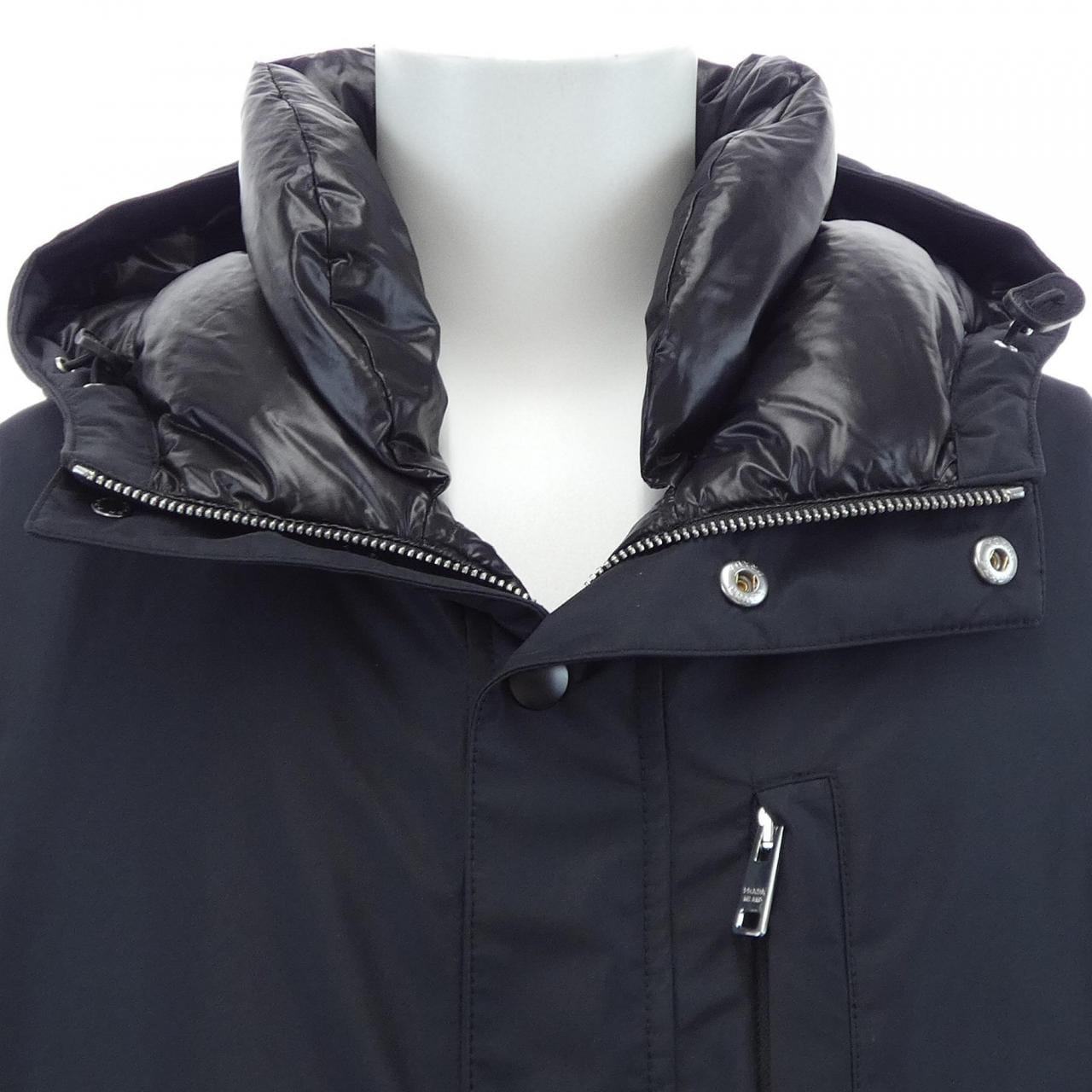 プラダ PRADA SGC689 SOOO 1X02 ダウンジャケット