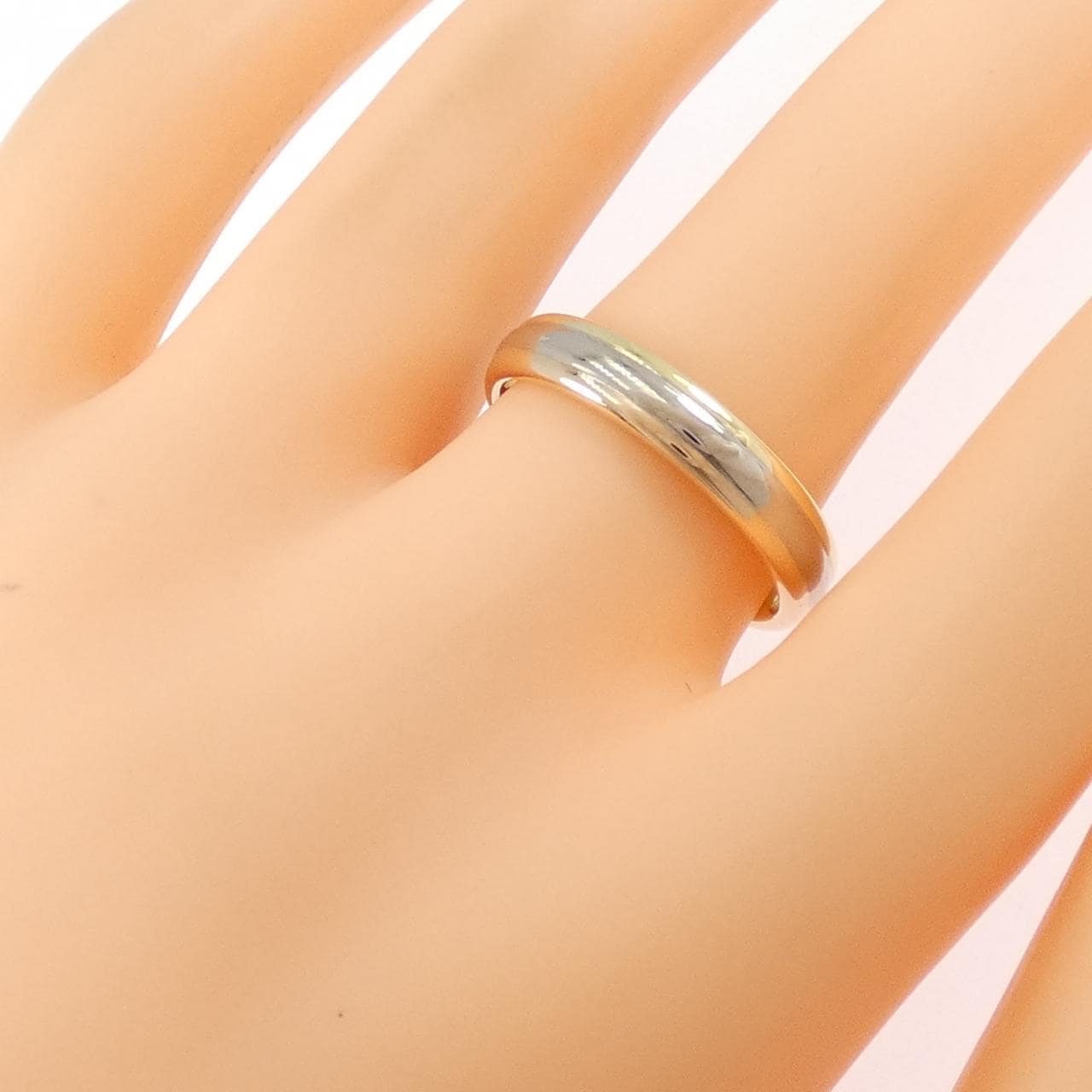 カルティエ スリーカラーウェディング リング