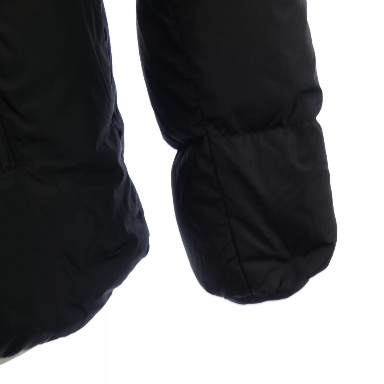 モンクレール MONCLER MONTCLA ダウンジャケット