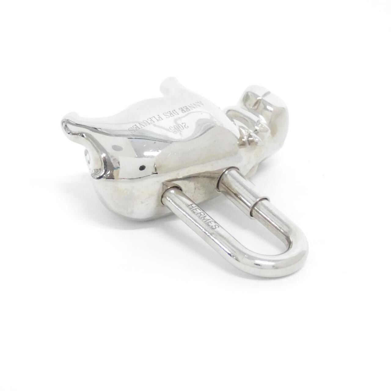 エルメス HIPPO カデナ 044488CK キーホルダー