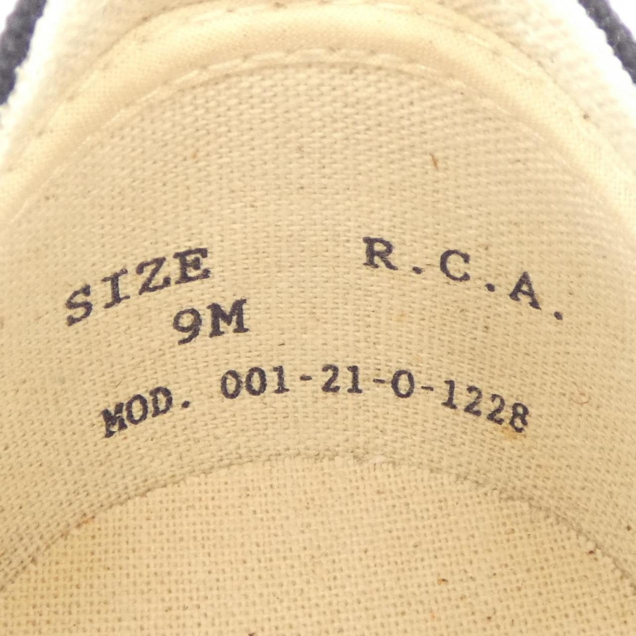 R.C.A スニーカー
