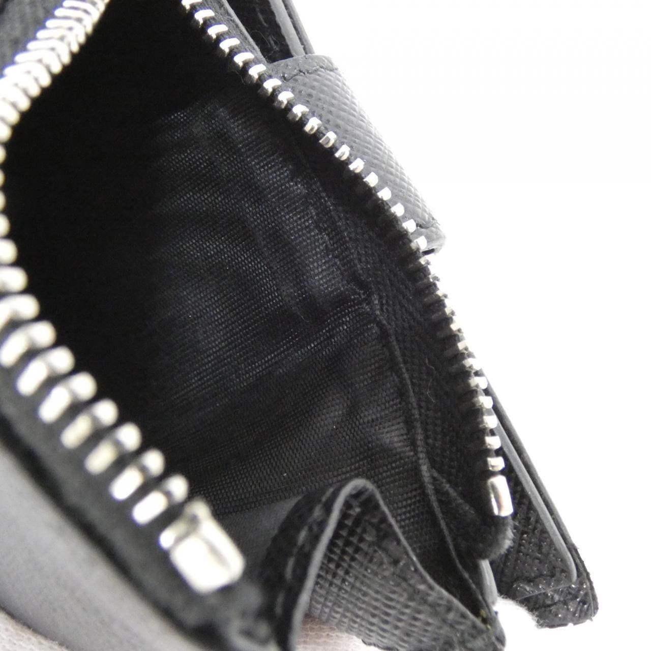 プラダ 2MC066 財布