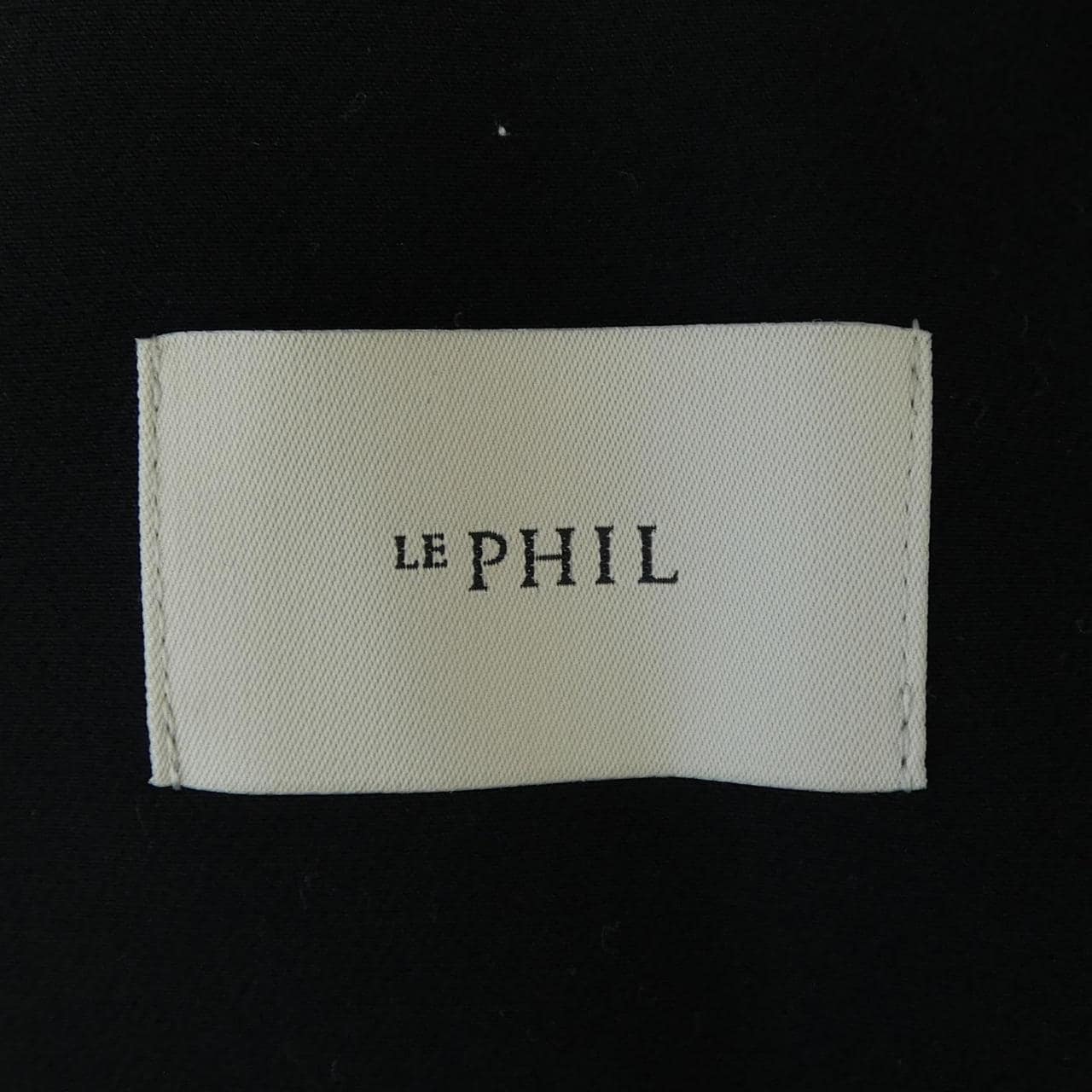 ルフィル LE PHIL ベスト