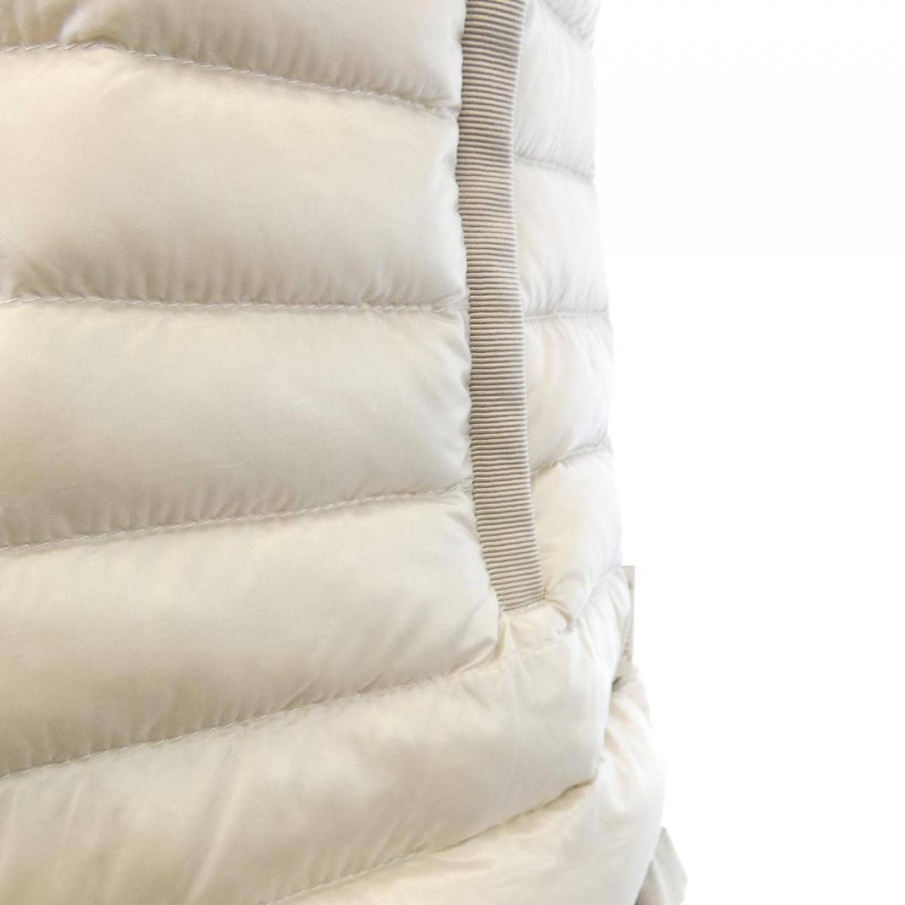 モンクレール MONCLER LUCILA ダウンベスト