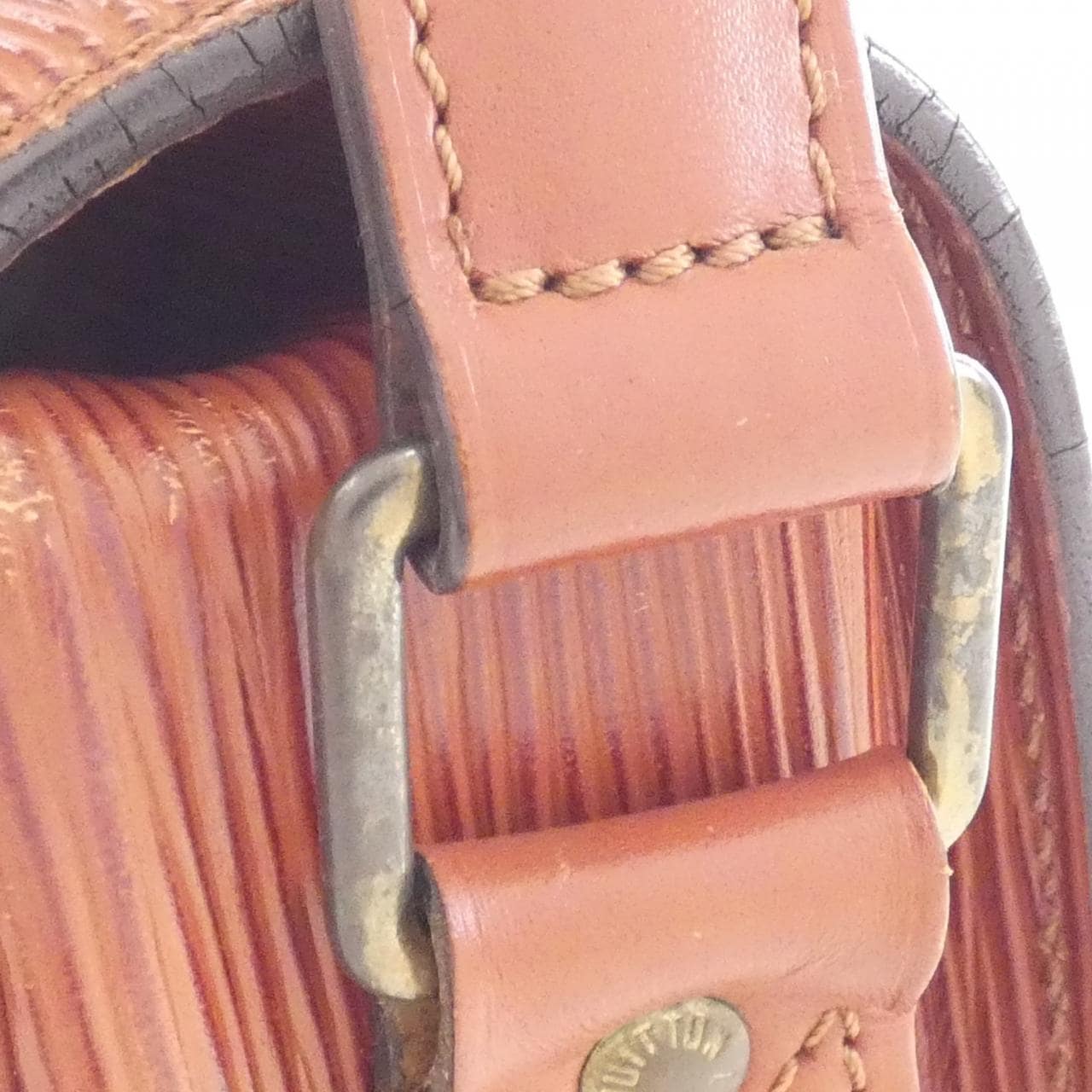 ルイヴィトン エピ カルトシエール M52243 ショルダーバッグ