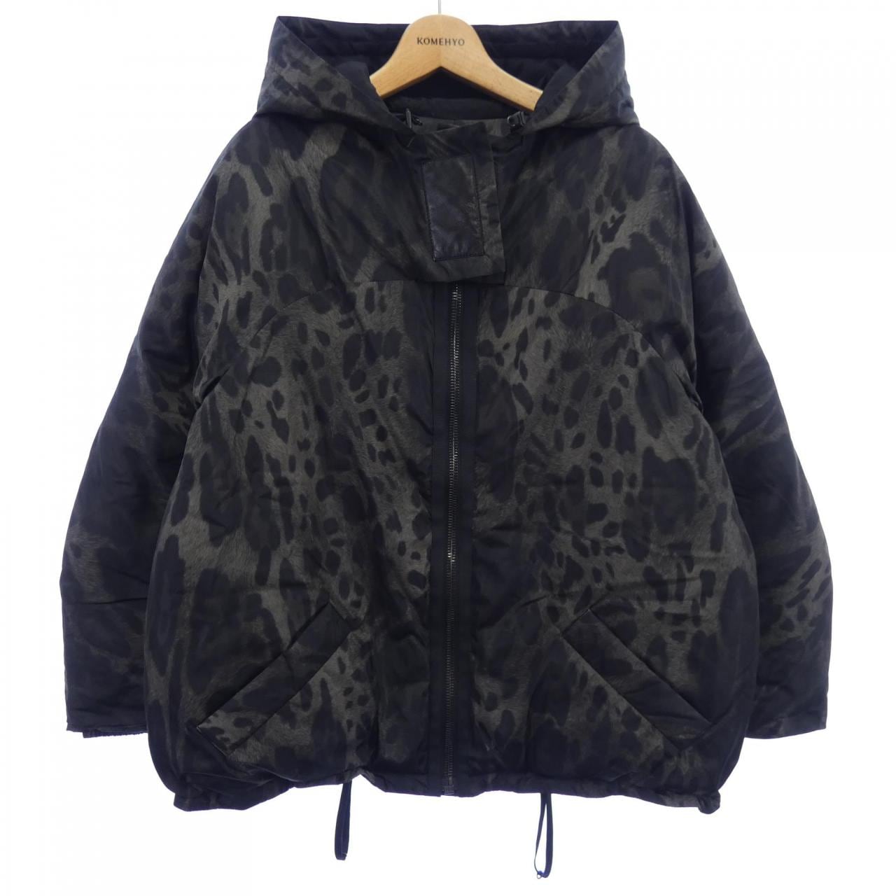 モンクレールガムルージュ MONCLER GAMMEROUGE ODILE ダウンジャケット