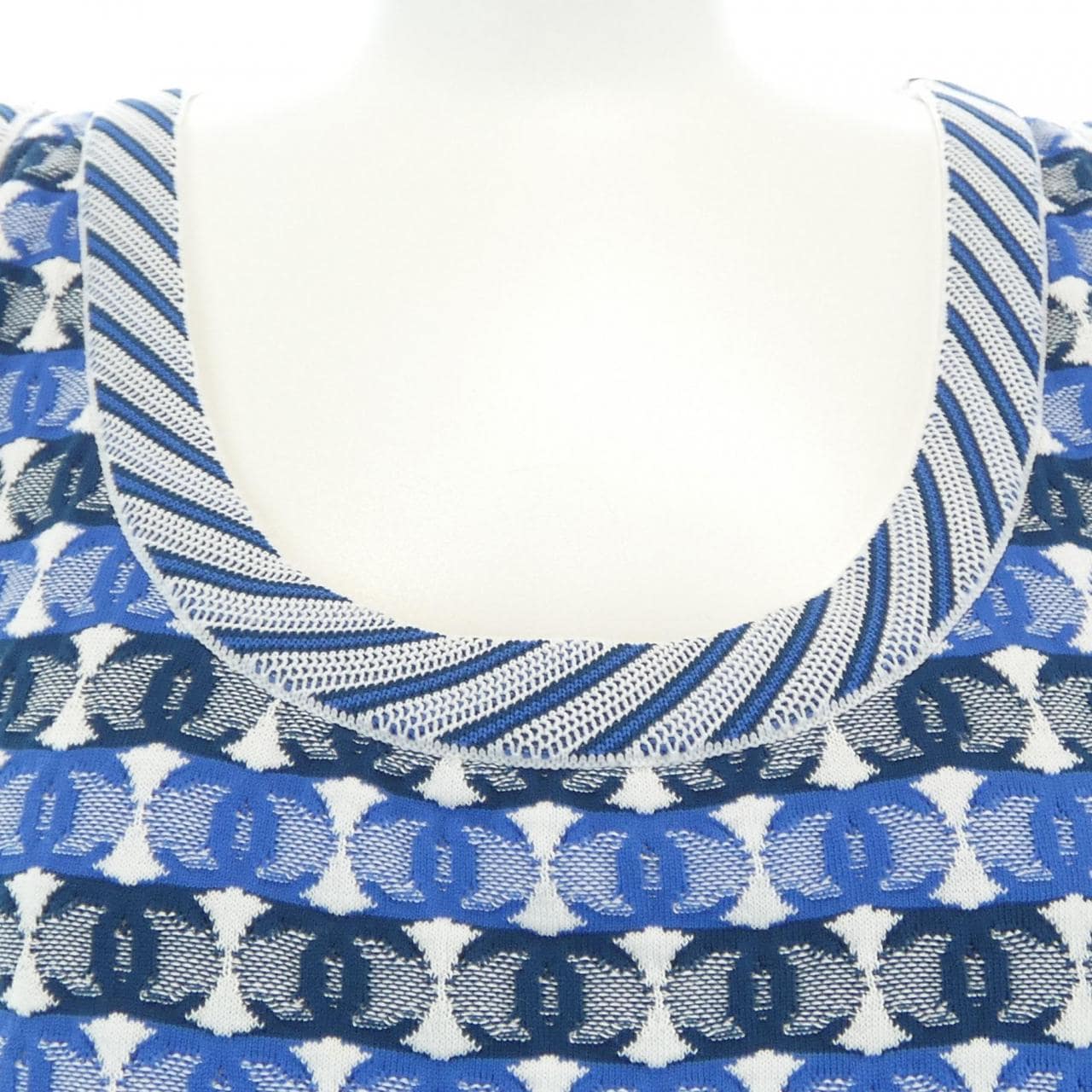 シャネル CHANEL P60691K46443 トップス