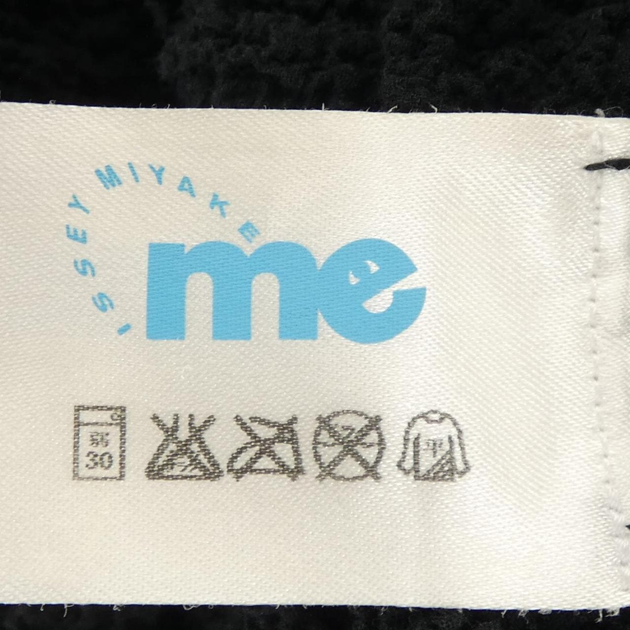 ミーイッセイミヤケ me ISSEY MIYAKE MI02FG301 スカート