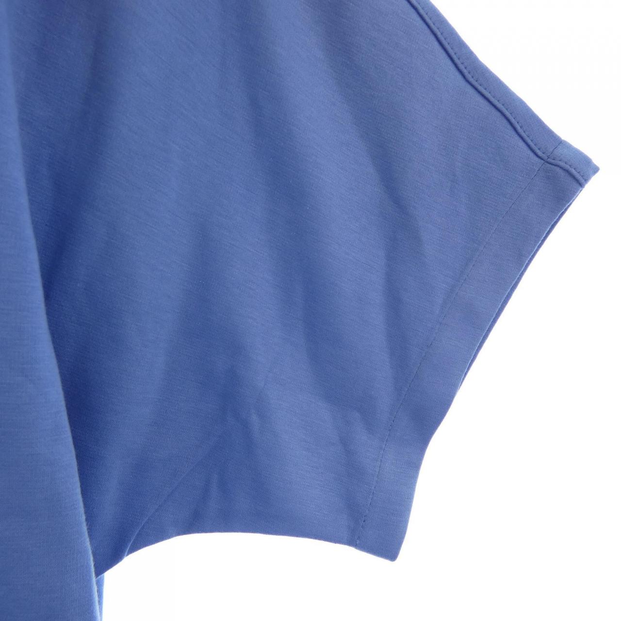 エブール ebure Tシャツ