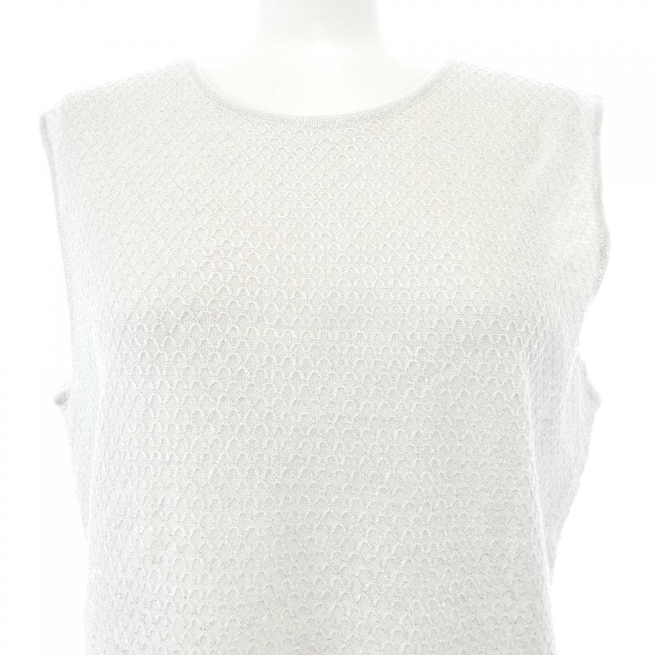 シャネル CHANEL P35700K02085 09P ニット