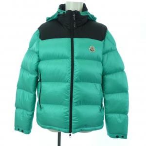 モンクレール MONCLER ダウンジャケット