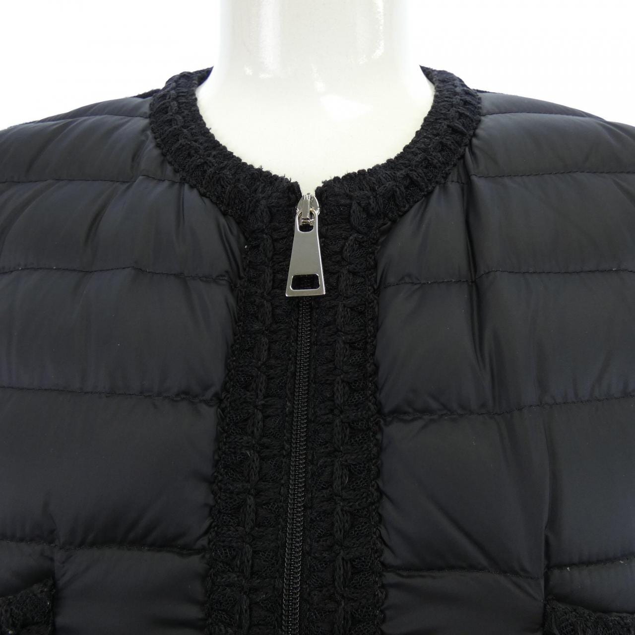 モンクレール MONCLER 10939B50800 ダウンジャケット