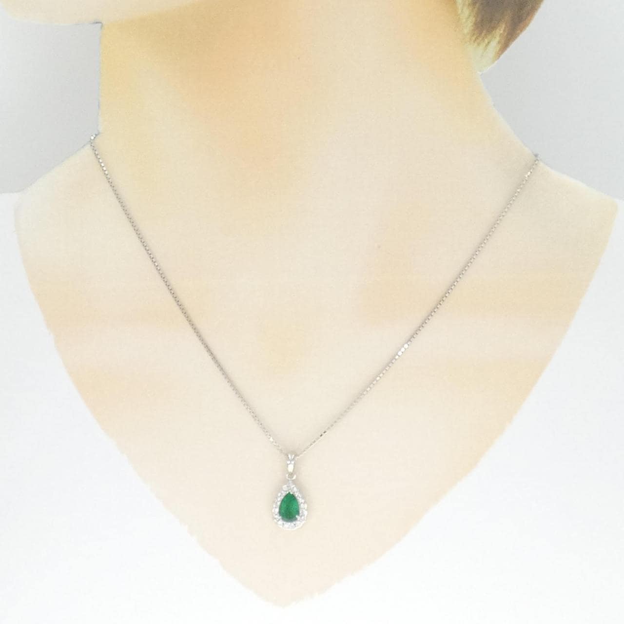 PT Emerald Necklace 0.85CT