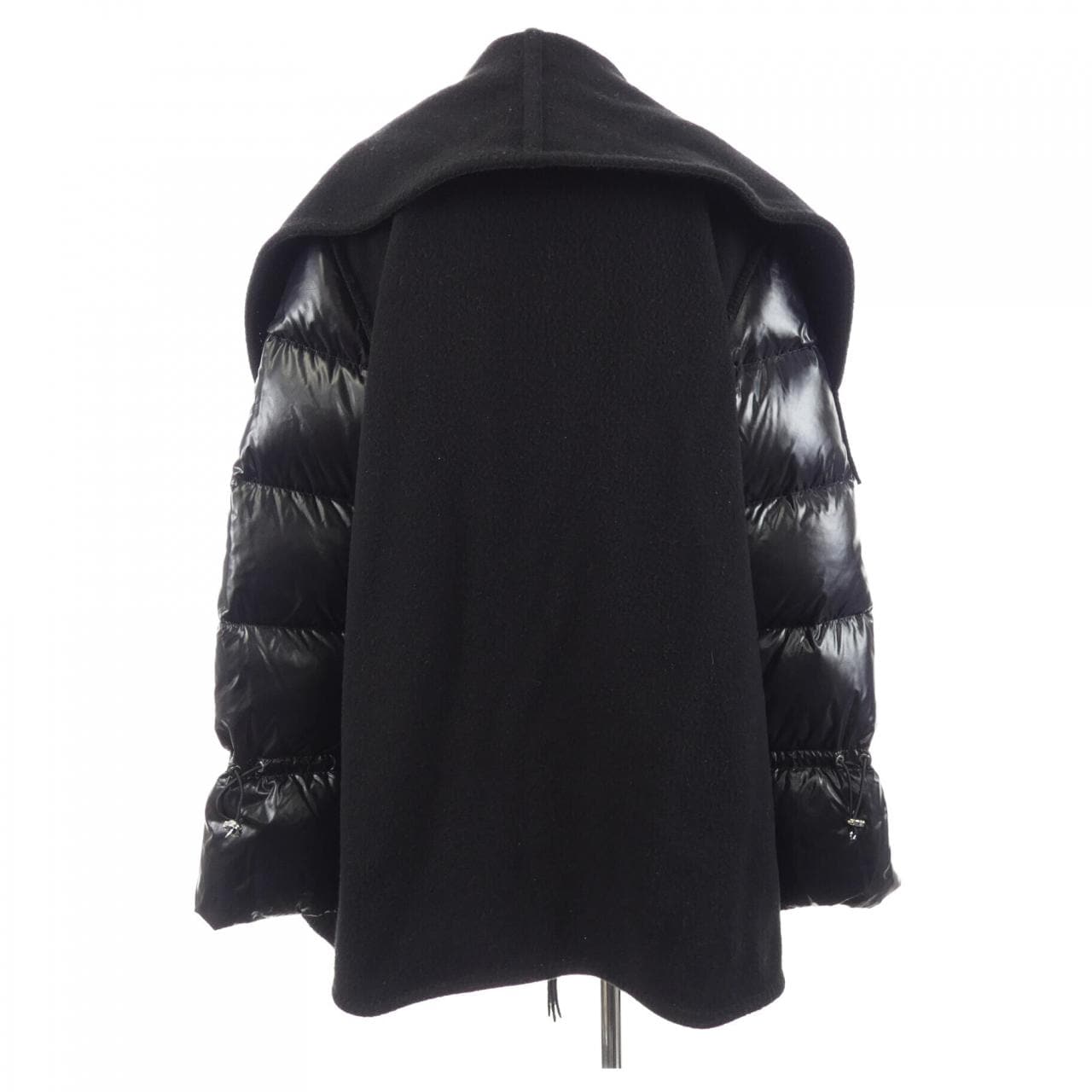 モンクレール MONCLER 20930081885 A0064 ダウンジャケット