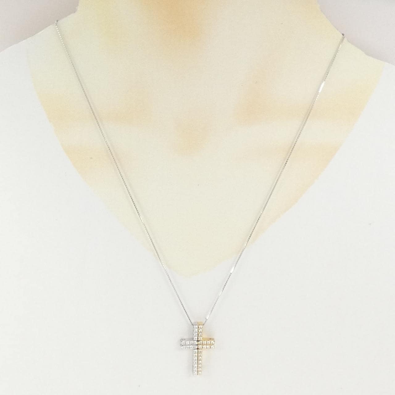 タサキ クロス ダイヤモンド ネックレス 0.44CT