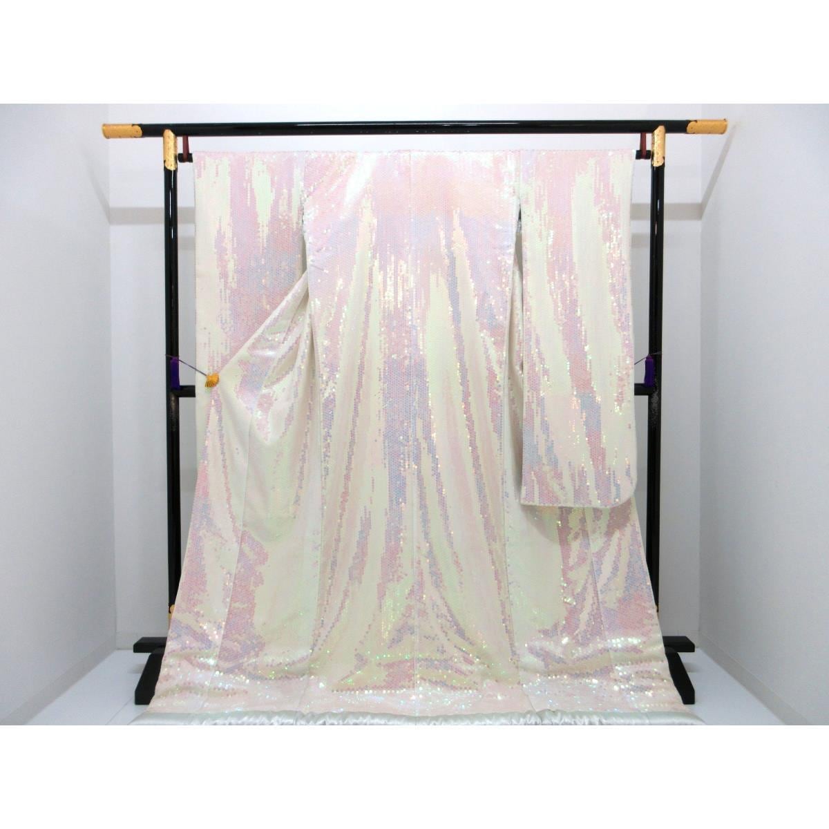 Colorful Uchikake Sequins