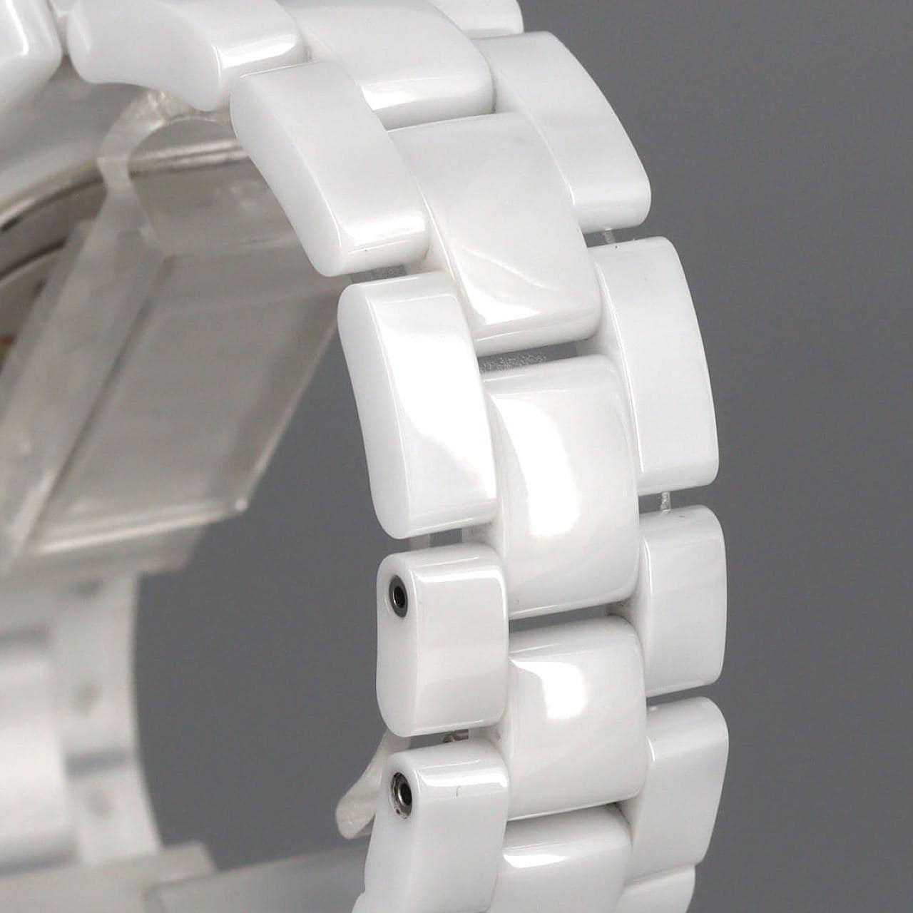 シャネル J12ファントムキャリバー12.1 38mmセラミック H6186 セラミック 自動巻