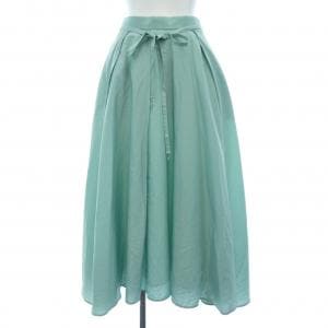 トゥービーシック TO BE CHIC スカート
