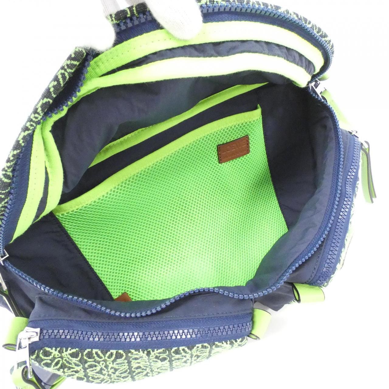[BRAND NEW] Loewe Anagram Bum Bag B687A26X01 Bag