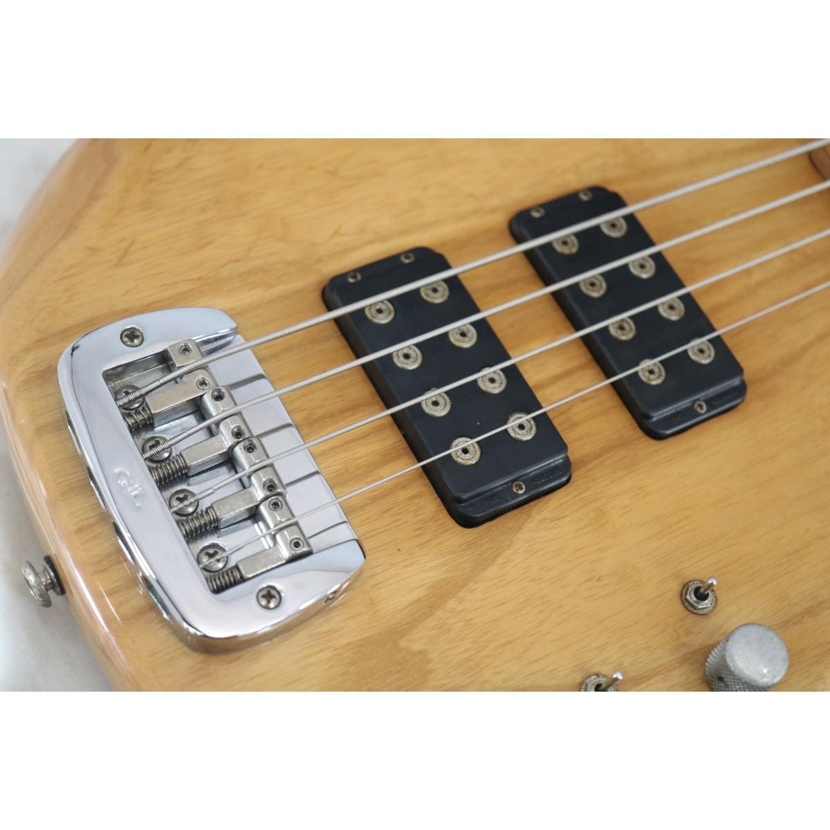 Ｇ＆Ｌ　　Ｌ－２０００