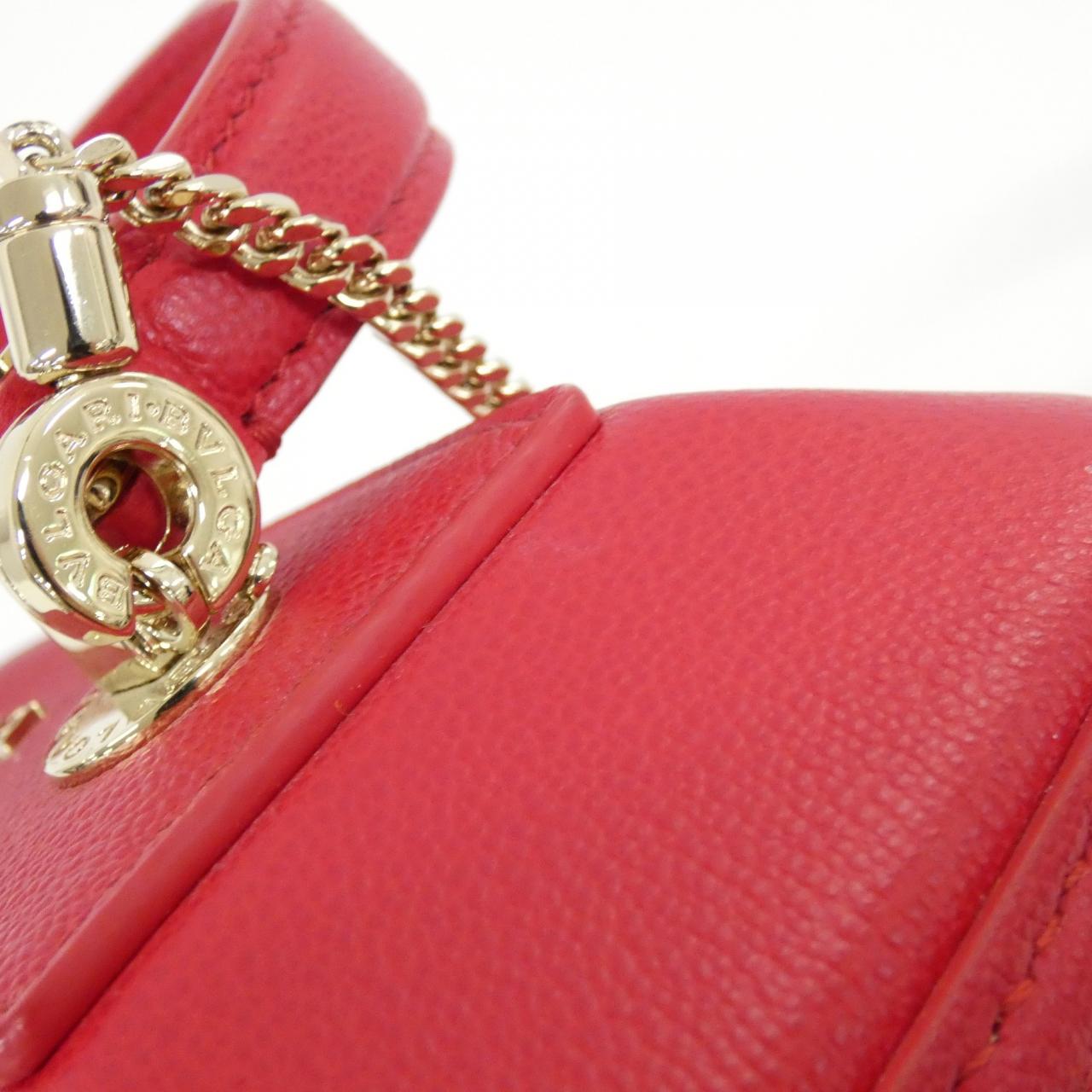 ブルガリ SERPENTI FOREVER バッグ