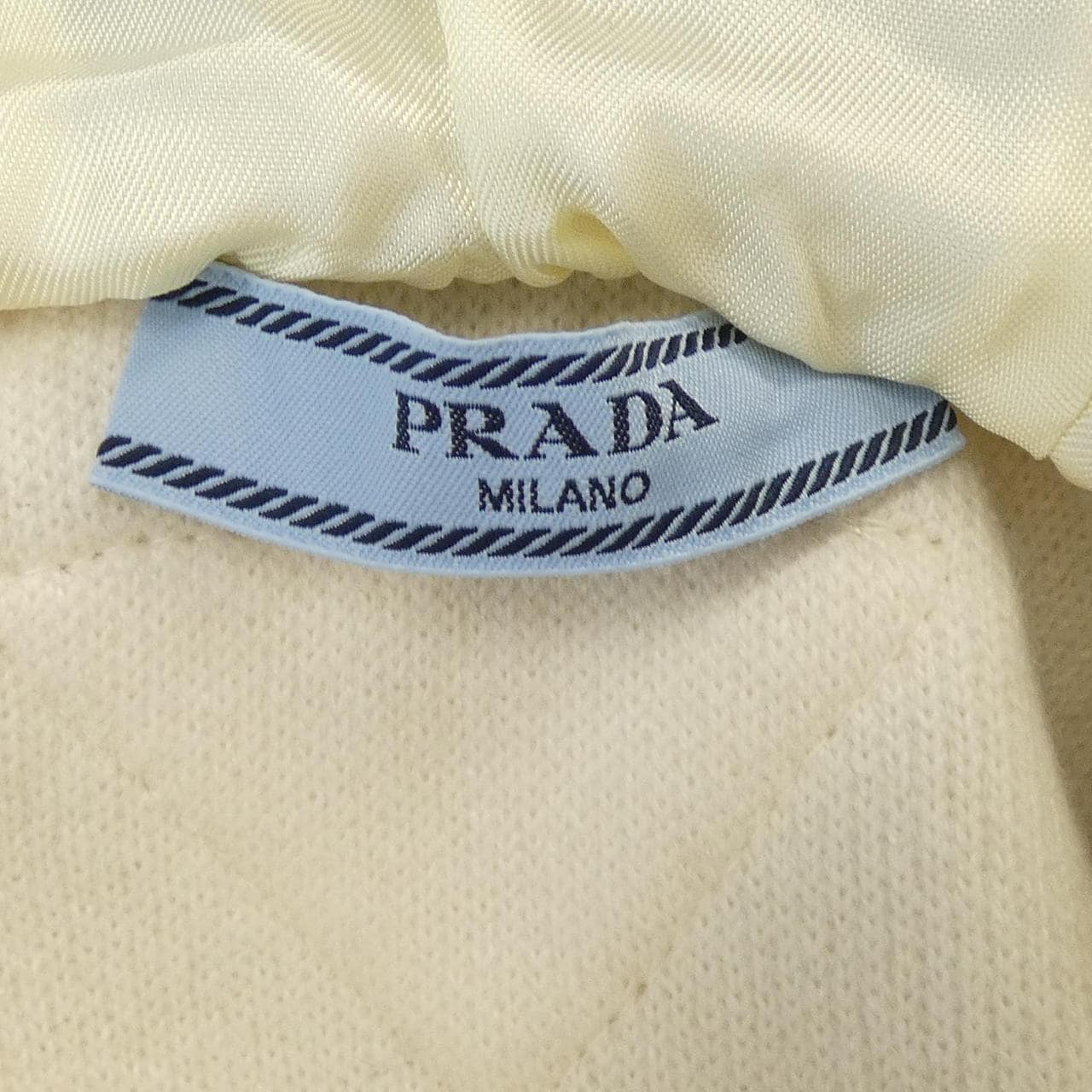 プラダ PRADA カシミヤ　フーディーカーディガン P25M43 SOOO 134U ブルゾン