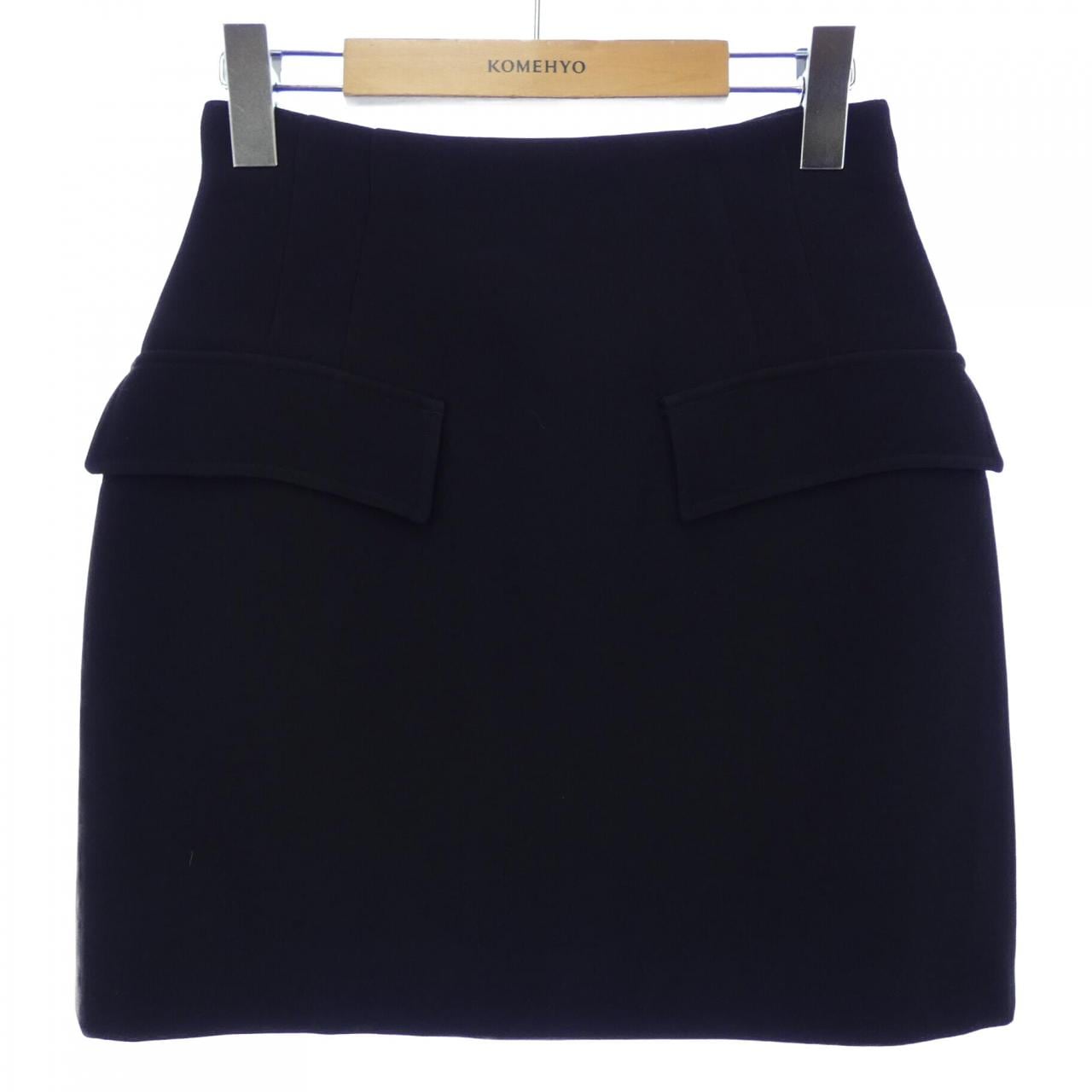 ヌメロヴェントゥーノ N°21 P23IN2M スカート