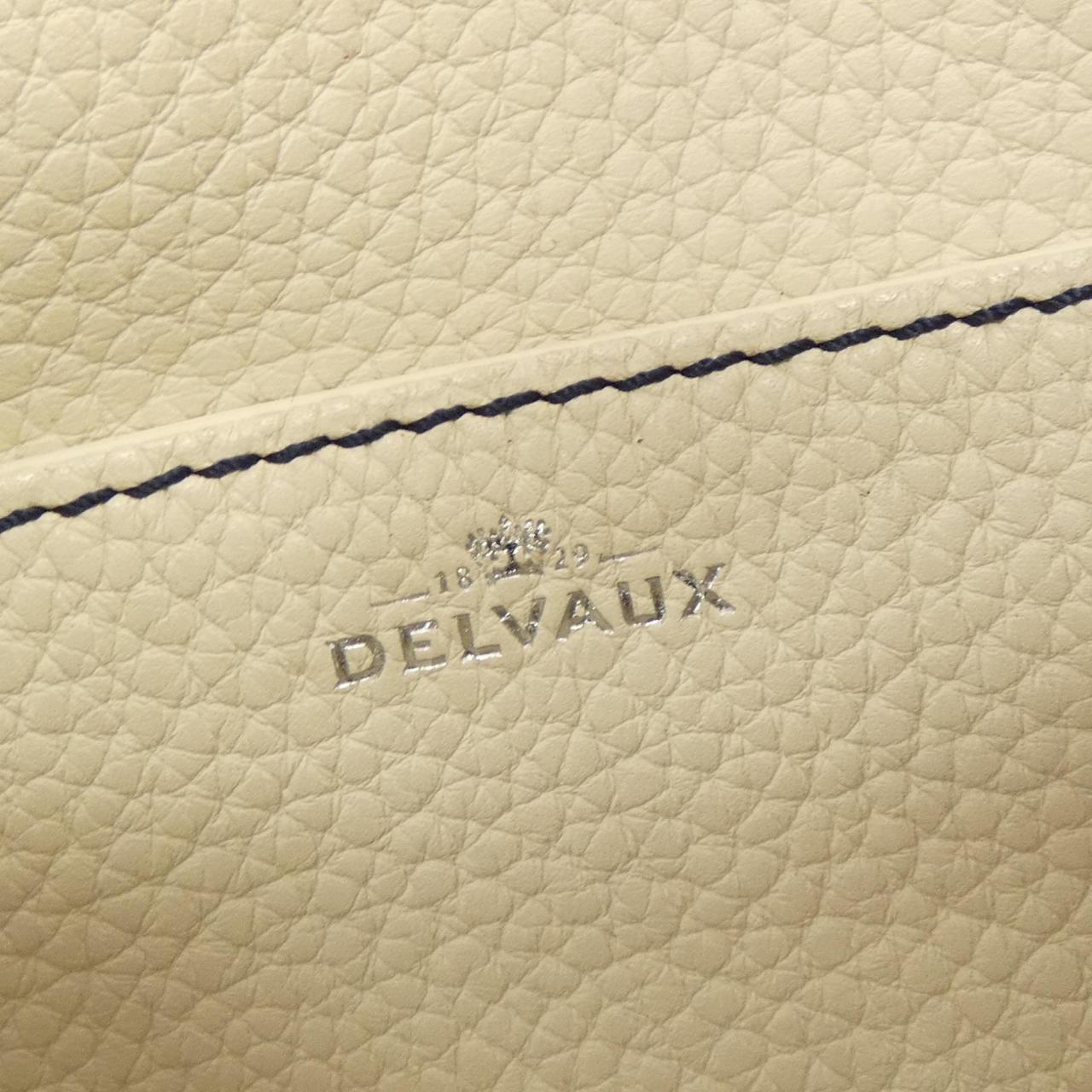 デルボー DELVAUX PIN BUCKET SURPIQUE BAG