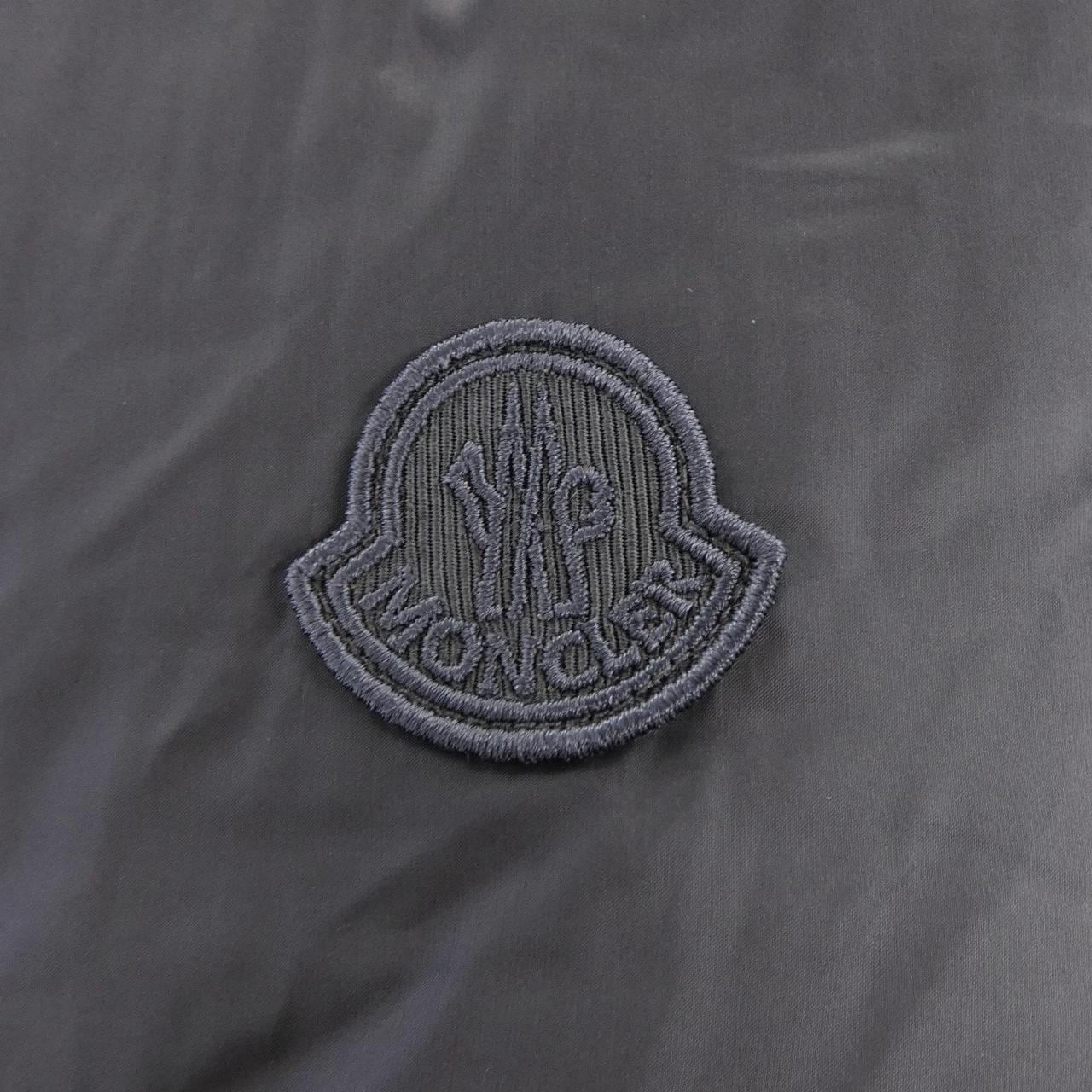 モンクレール MONCLER GOURNAVA ダウンジャケット