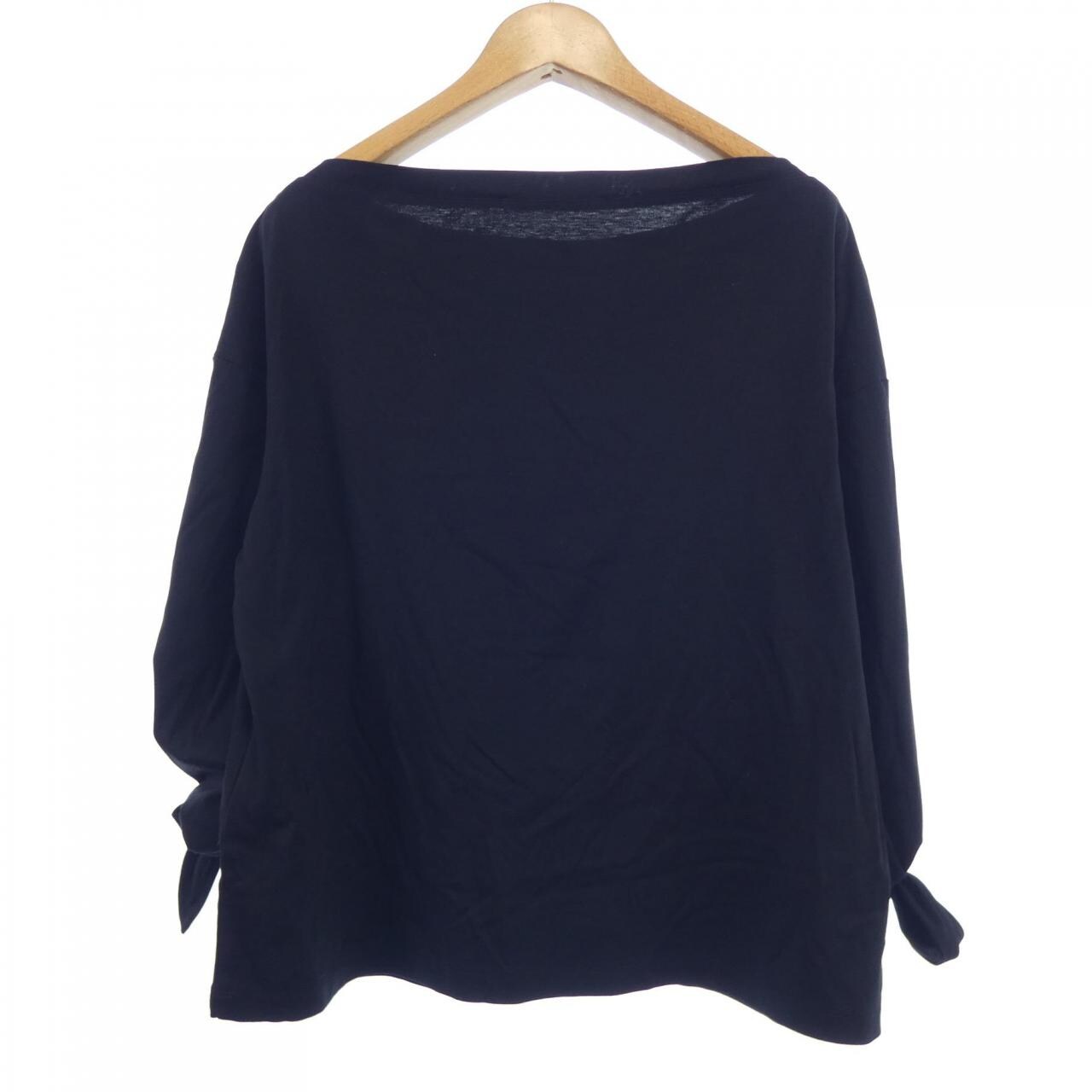 フォクシーニューヨーク FOXEY NEW YORK Tシャツ
