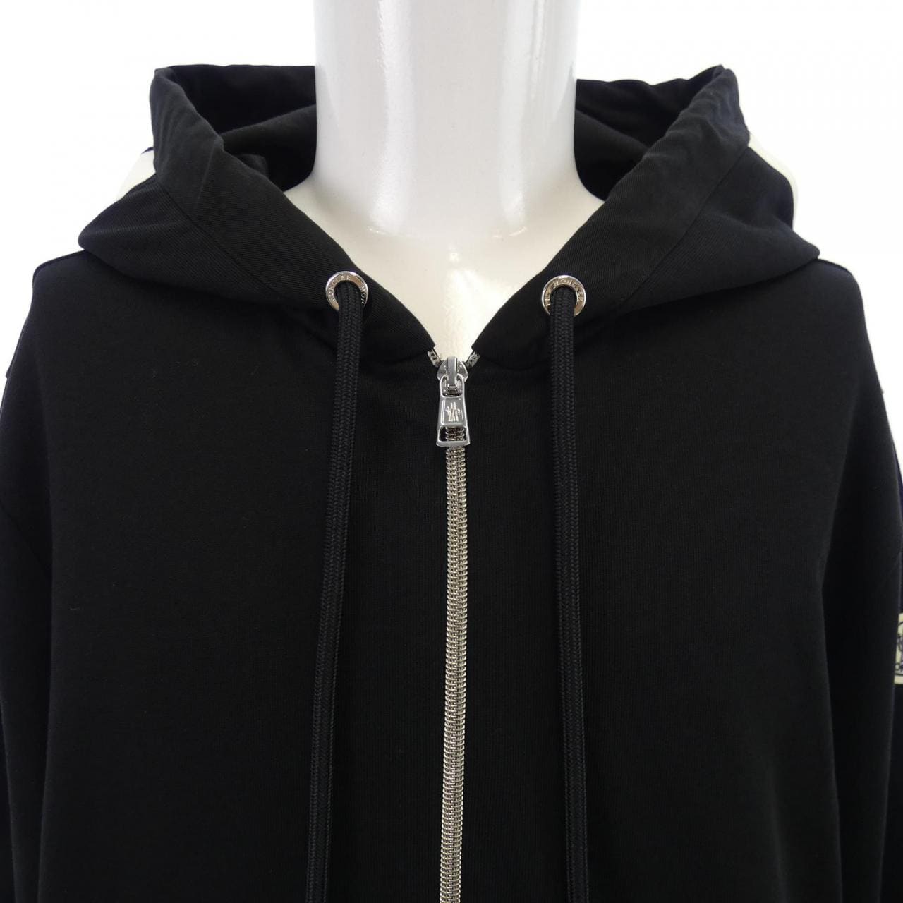 モンクレール MONCLER パーカー