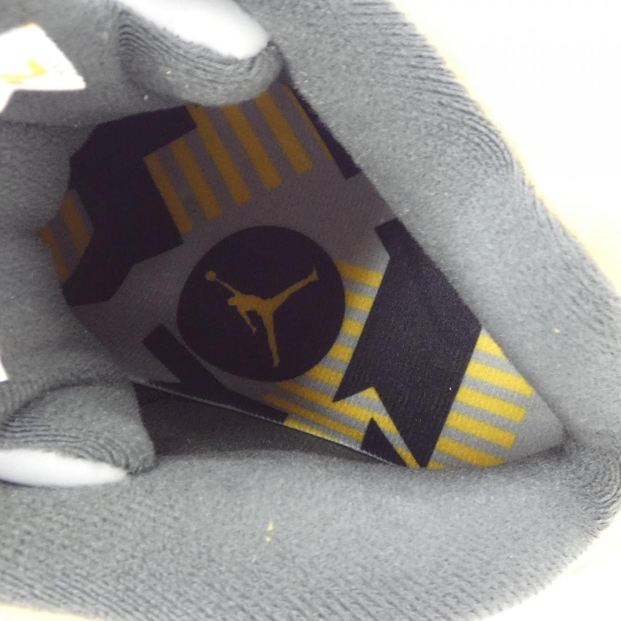 ナイキ ジョーダン NIKE JORDAN IO3372-700 スニーカー