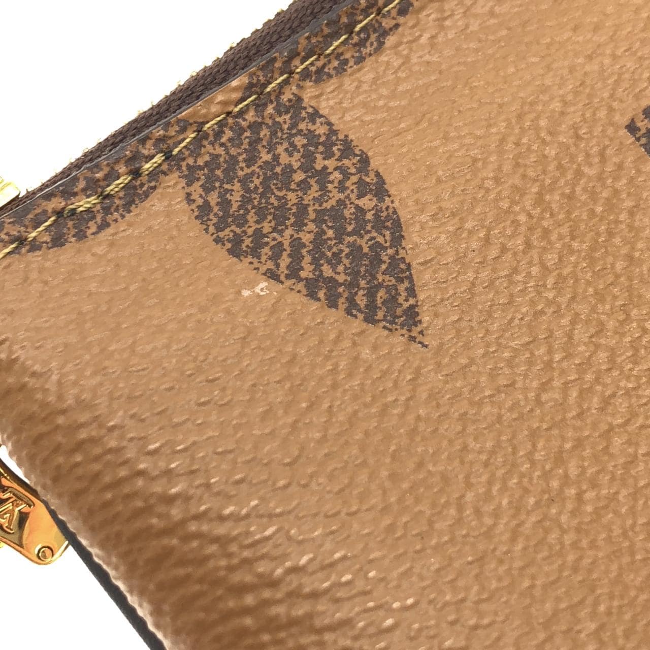 ルイヴィトン モノグラム ジャイアント ポシェット ドゥーブル ジップ M69203 ショルダーバッグ