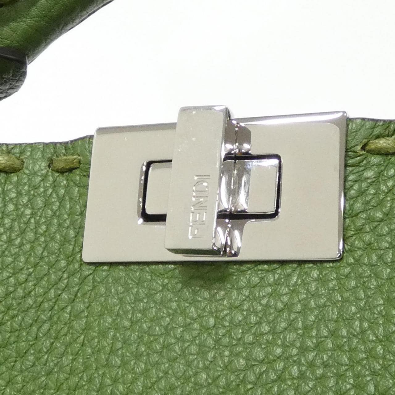 フェンディ SELLERIA ピーカ ブー ソフト スモール 7VA647 ATEK バッグ