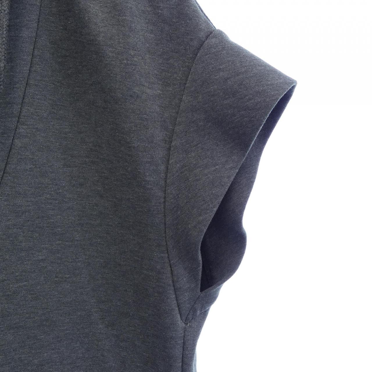 ブルネロクチネリ BRUNELLO CUCINELLI モニーレ MB982SG402 パーカー