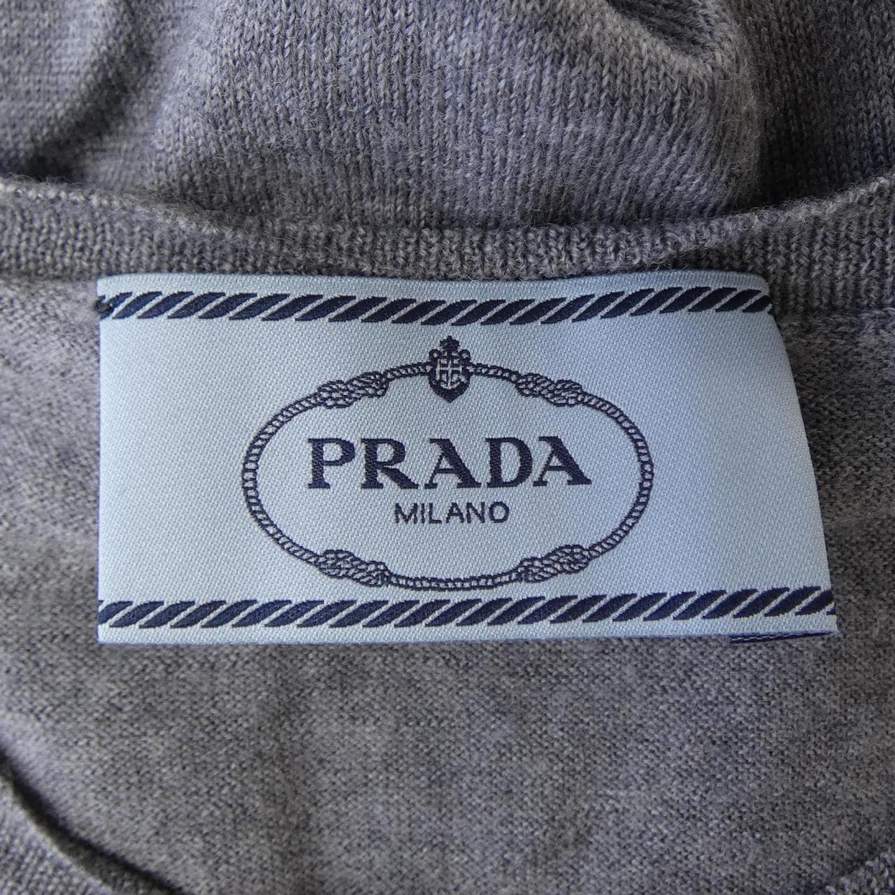 プラダ PRADA P25F69 R172 XH2 カーディガン