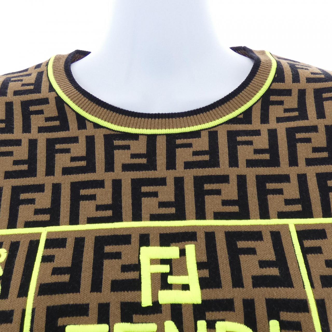 フェンディ FENDI FZY780 A7UB ニット