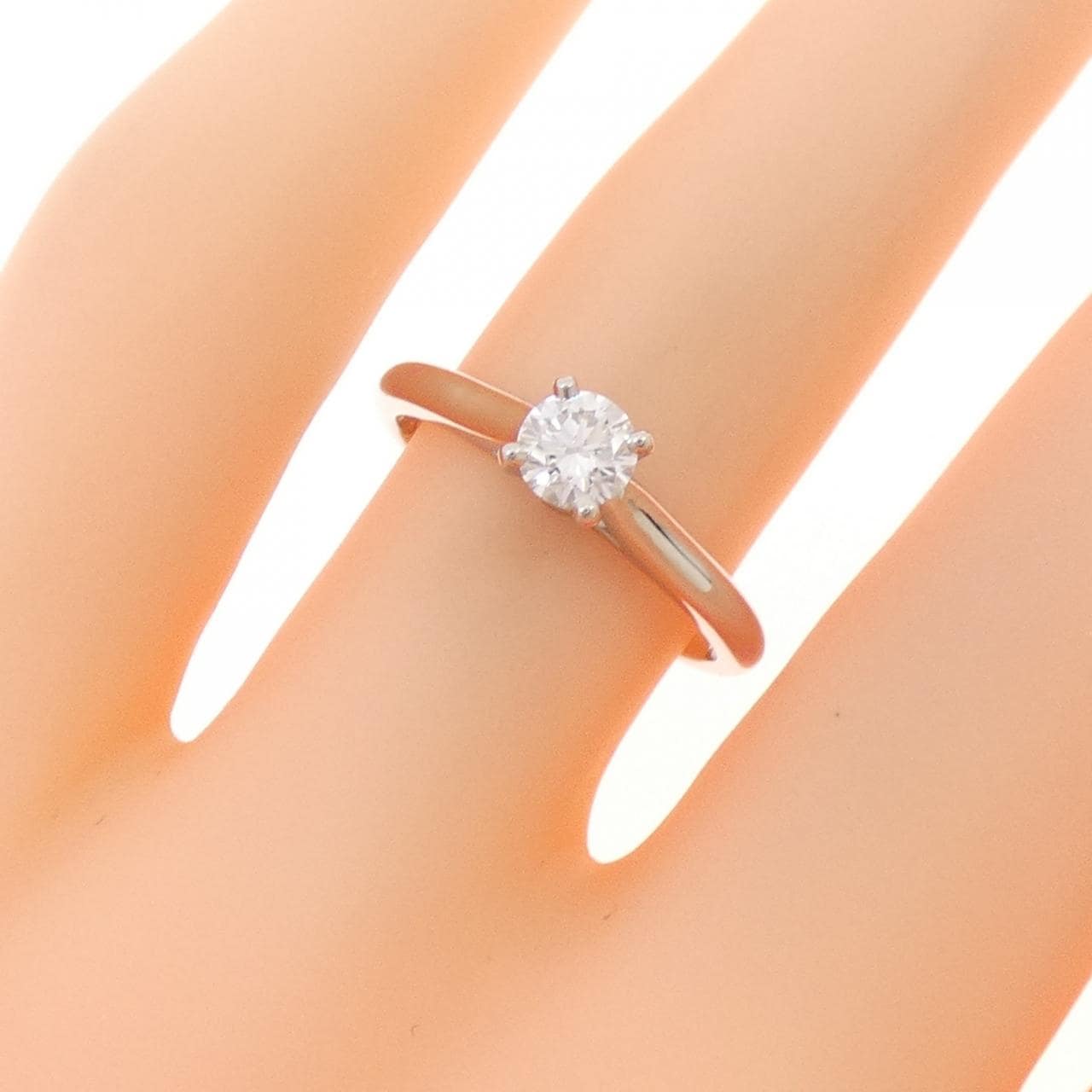 カルティエ 1895 ソリテール リング 0.29CT F VVS2 VG