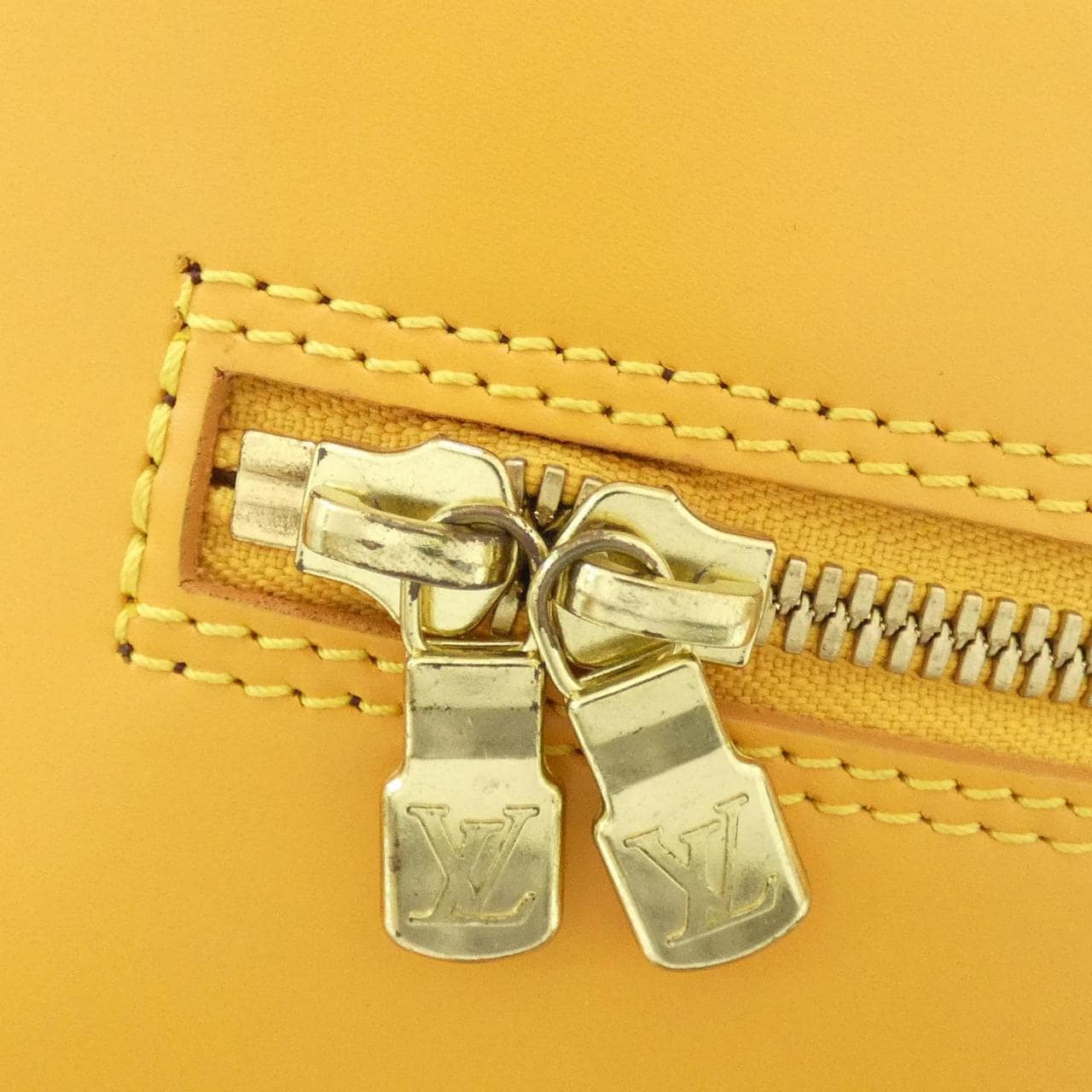 ルイヴィトン エピ ジャスミン M52089 バッグ