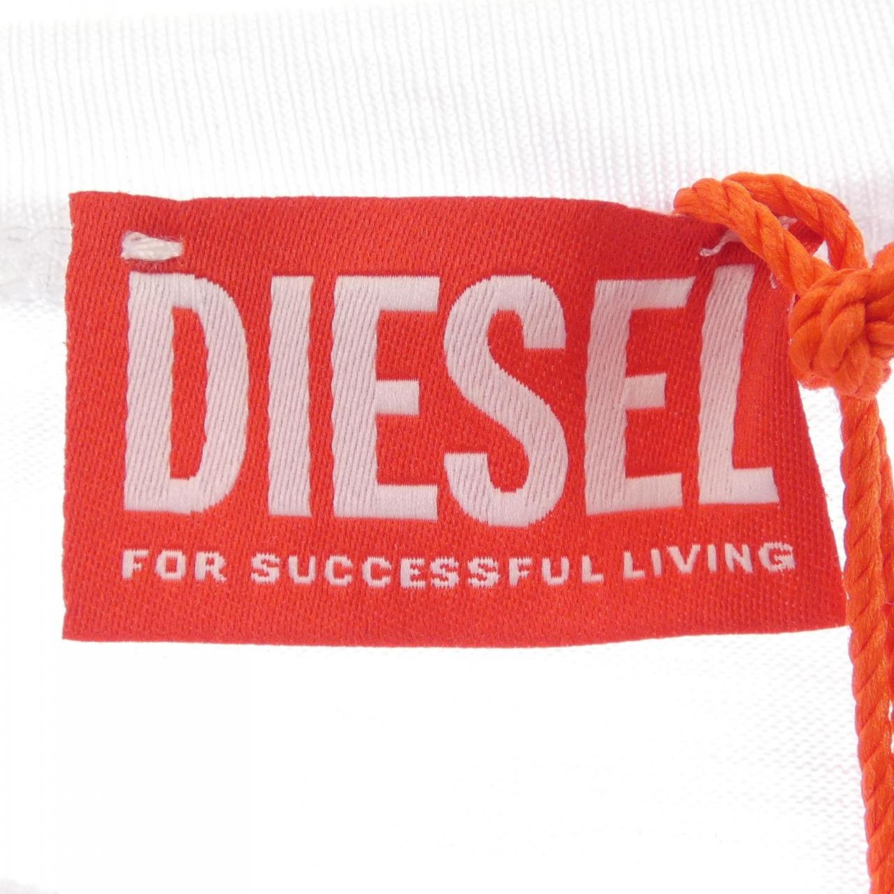 ディーゼル DIESEL Tシャツ